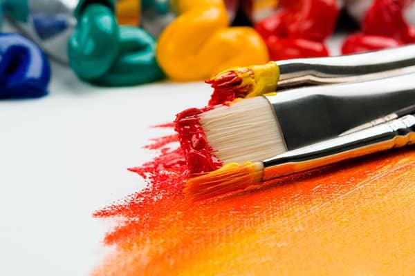crucial art | paint brushes and paints